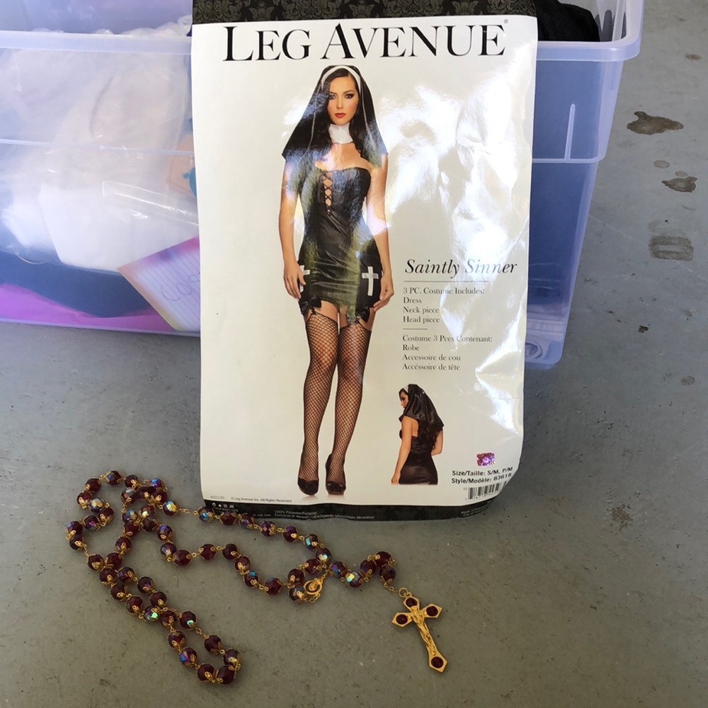 Leg Avenue Halloween Costume S - Saintly Sinner - sexy nun with rosary & tights